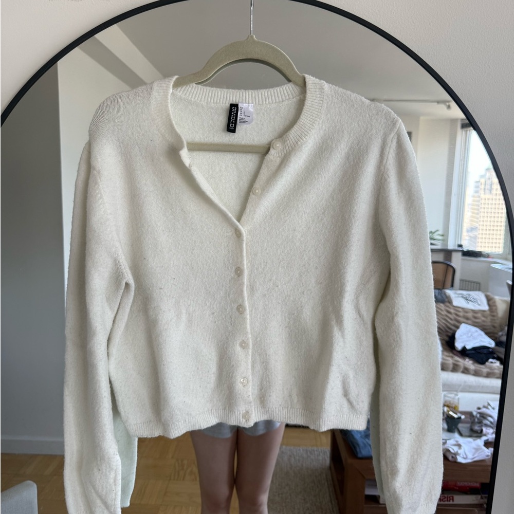 H&M Cream Button-Up Women's Cardigan Sweater
